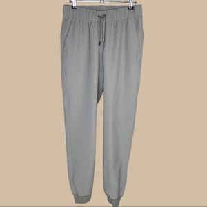 Lululemon On the Fly Jogger in a light taupe